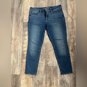 EUC Universal Thread Dark Blue Skinny Jeans